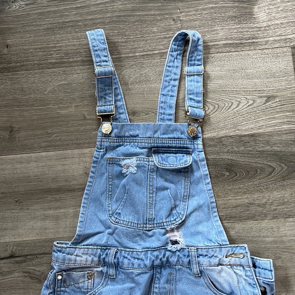 Showpo Jean overall skirt - Picture 3 of 6